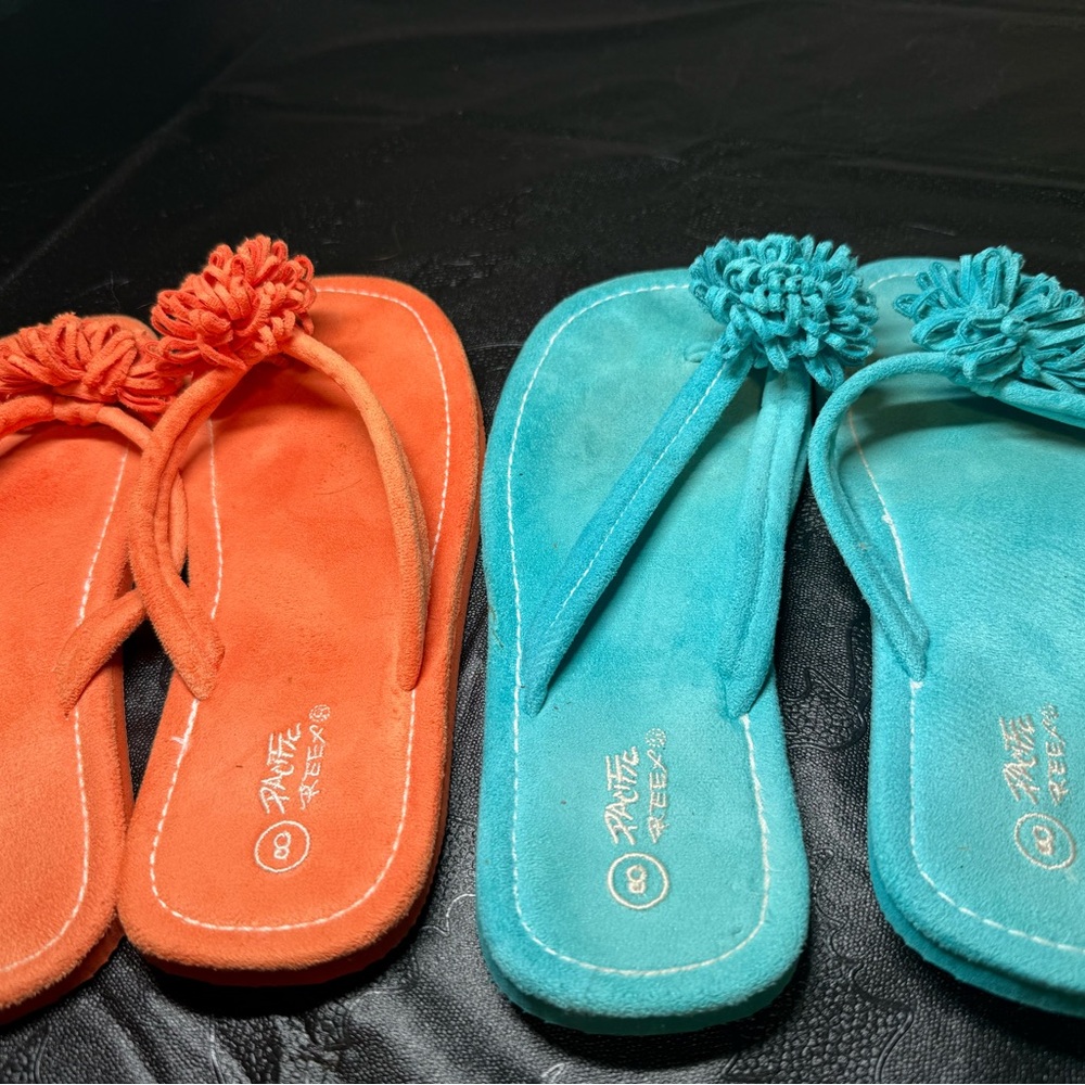 Pacific Reef,Ruffle Trim Flip Flops in Orange and Blue 2pairs! Women size 8